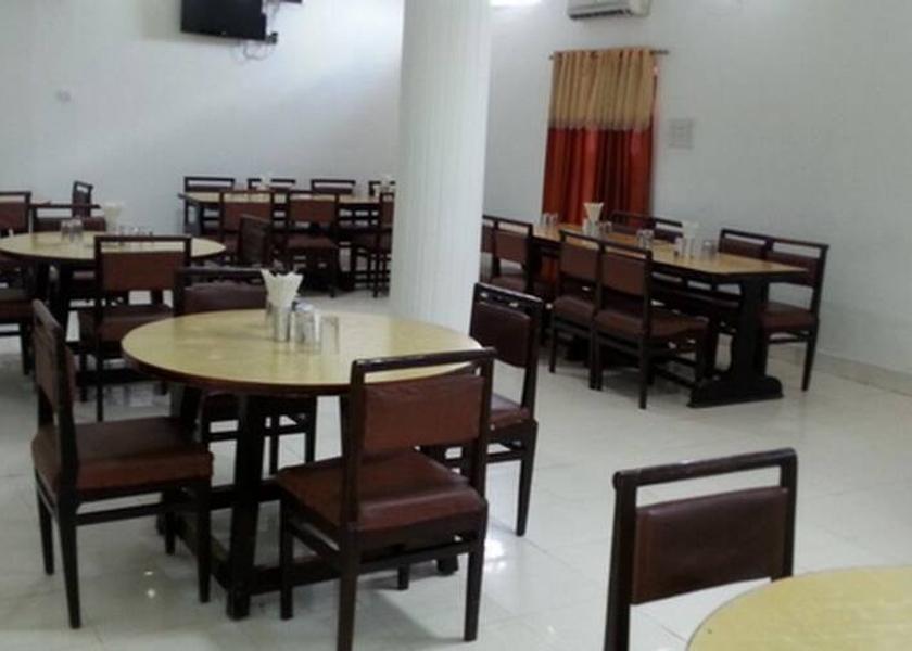 Rajasthan Neemrana restaurant