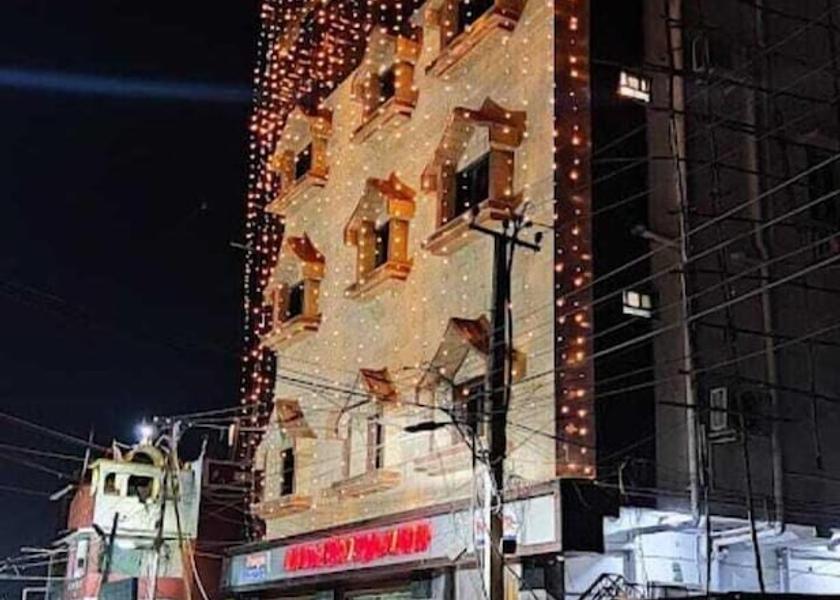 Jharkhand Deoghar Front of property - evening/night