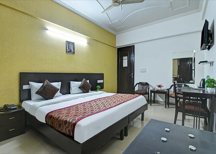 Uttar Pradesh Noida Deluxe Room