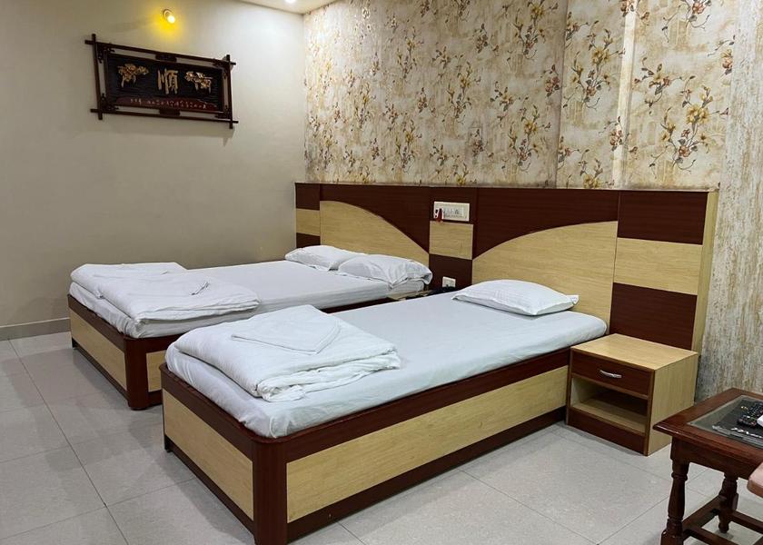 Odisha Puri Double AC Triple Bed
