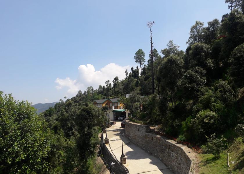 Uttarakhand Mukteshwar Hotel View