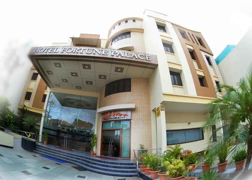 Gujarat Jamnagar Hotel Exterior