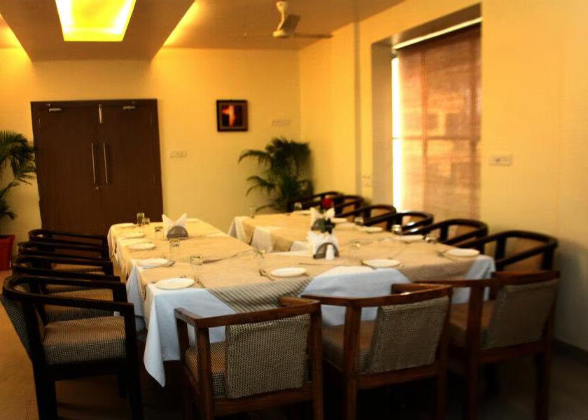 Madhya Pradesh Rewa Food & Dining