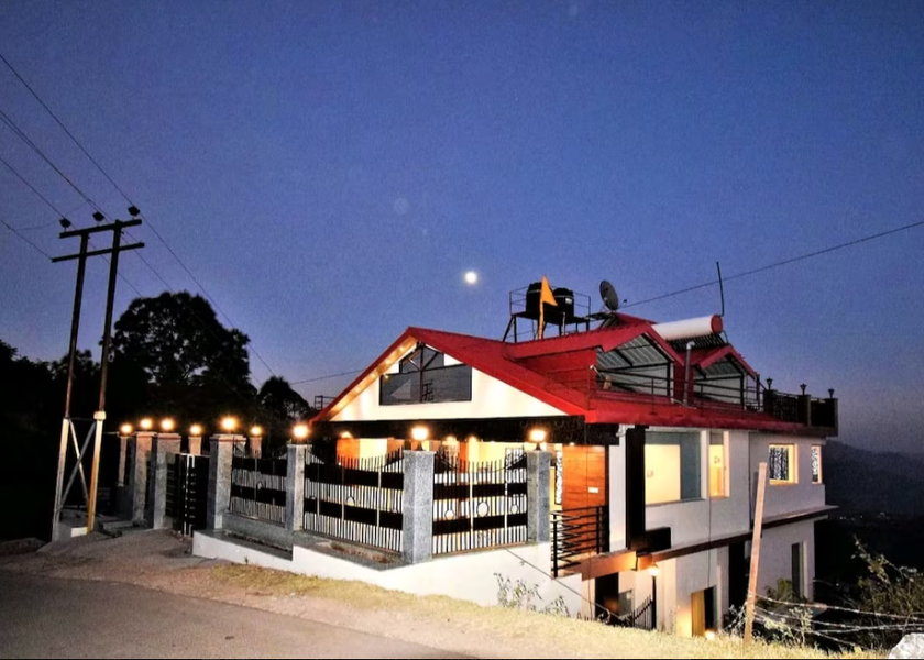 Himachal Pradesh Kasauli Hotel View