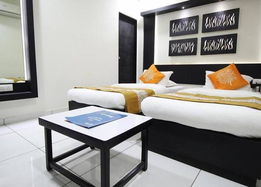 Gujarat Rajkot Gold Room
