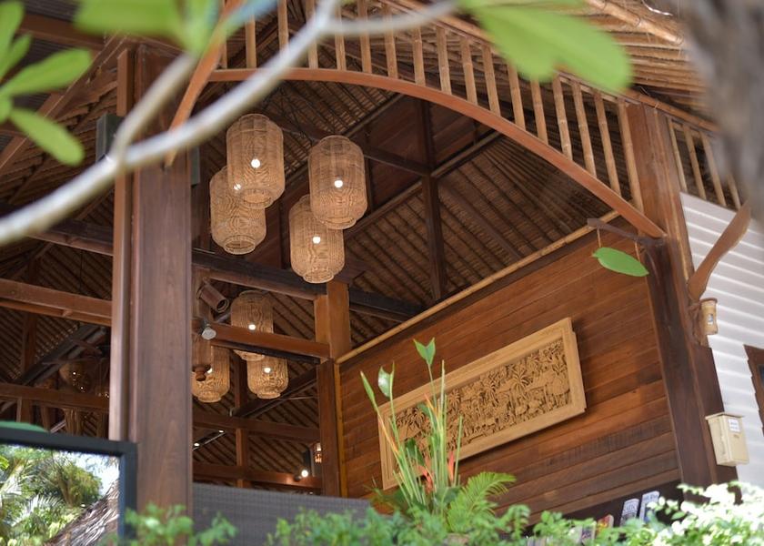 Surat Thani Koh Phangan Interior Entrance