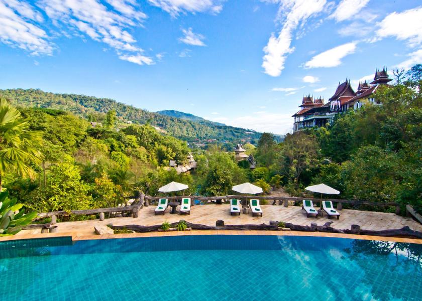 Chiang Mai Province Mae Rim swimming pool [outdoor]