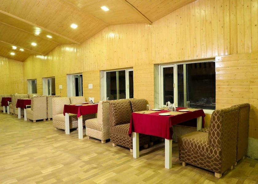 Himachal Pradesh Kufri Breakfast area