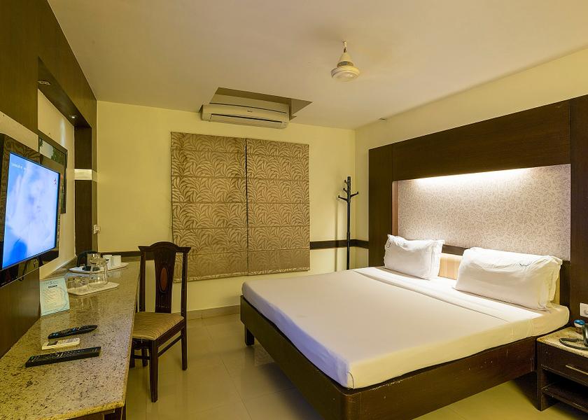 Tamil Nadu Nemili Deluxe Room