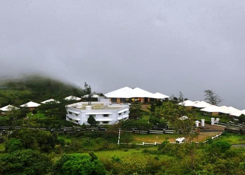 Kerala Kuttikkanam Hotel View