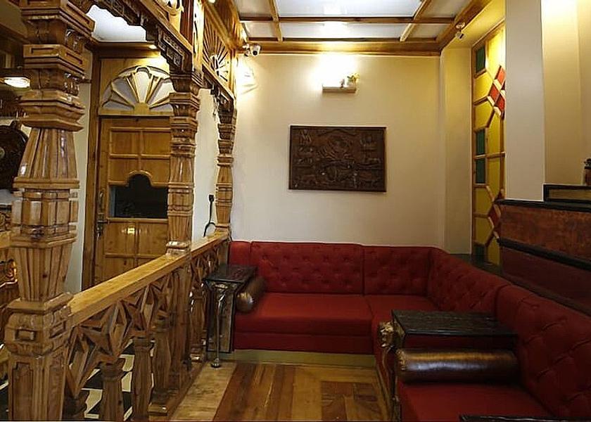 Himachal Pradesh Shimla Lobby