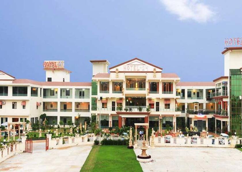 Uttar Pradesh Moradabad Hotel Exterior