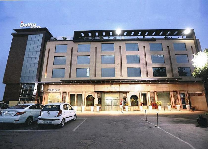 Haryana Faridabad Hotel Exterior