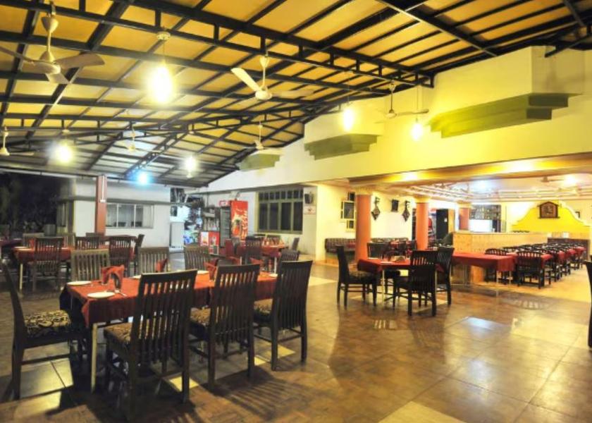 Dadra and Nagar Haveli and Daman and Diu Daman Food & Dining