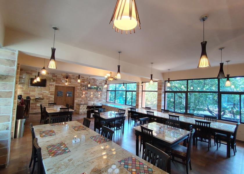 Gujarat Sasan Gir Food & Dining