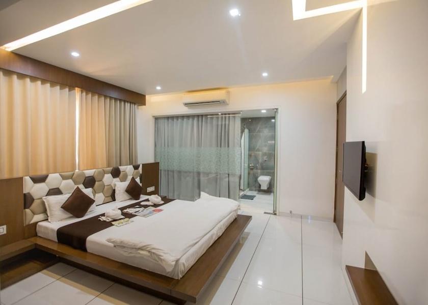 Gujarat Navsari Room