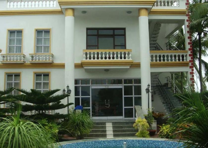West Bengal Bakkhali front view