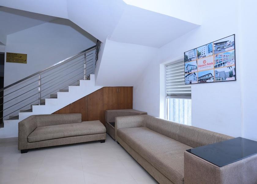 Kerala Thiruvananthapuram Lobby sitting area