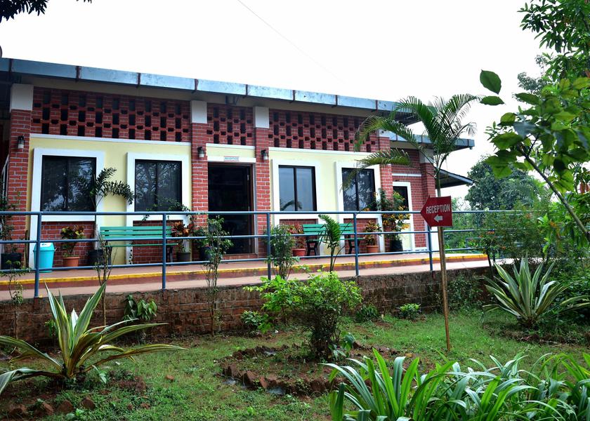 Maharashtra Kolad Hotel Exterior