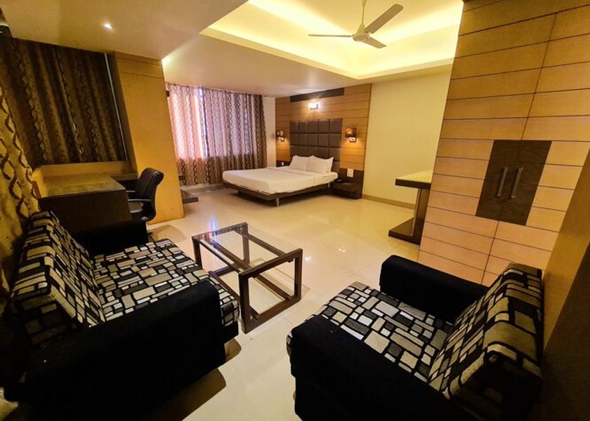 Madhya Pradesh Khandwa Suite Room