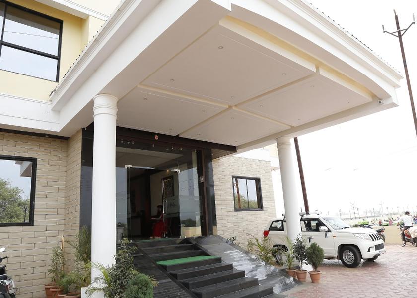 Madhya Pradesh Ratlam Hotel Exterior