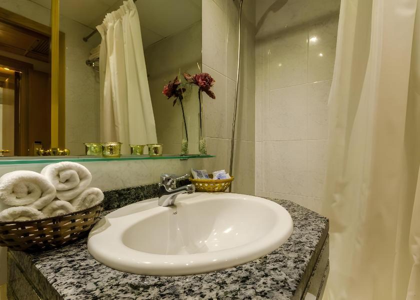 Escaldes-Engordany Escaldes-Engordany SINGLE,1 ADULT
