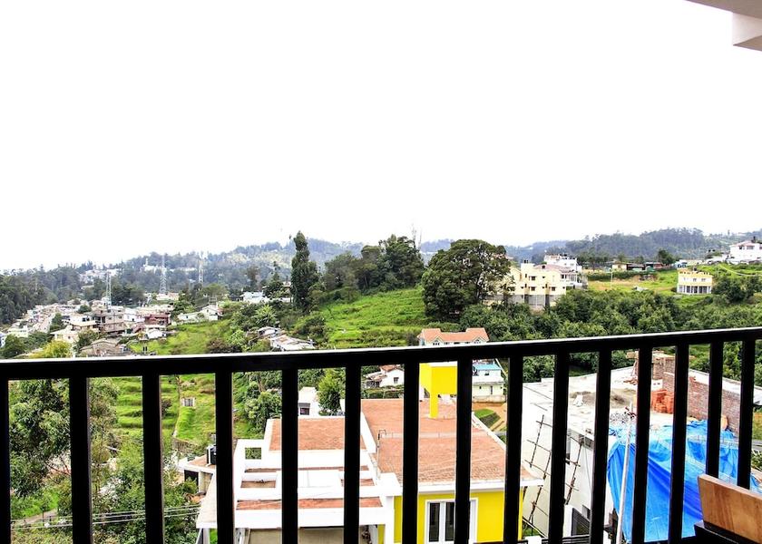Tamil Nadu Kodaikanal Balcony view