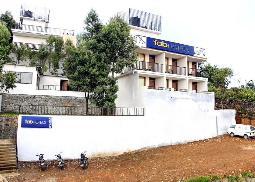 Tamil Nadu Kodaikanal Front of property