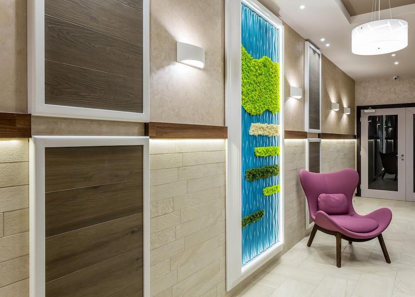  Constanta Interior Entrance