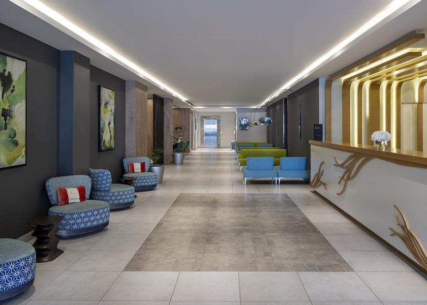  Jeddah Lobby