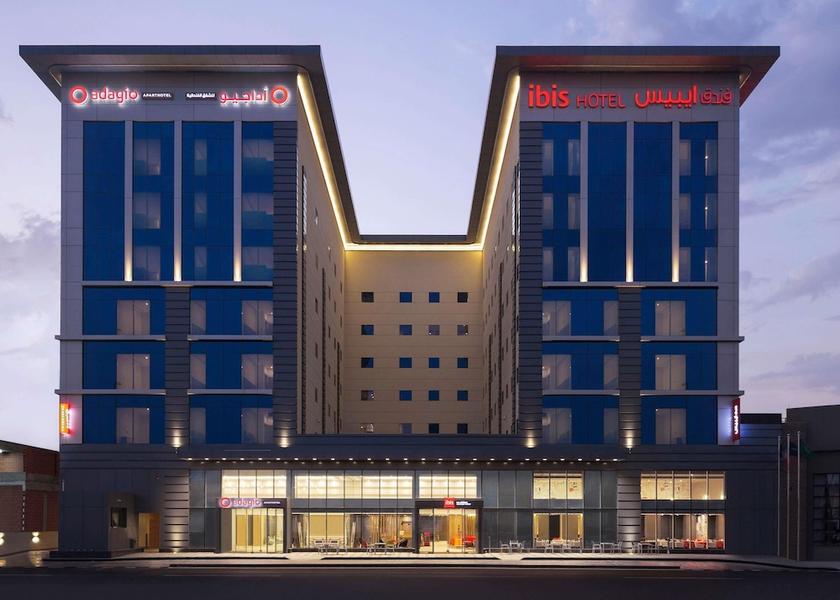  Jeddah Exterior Detail