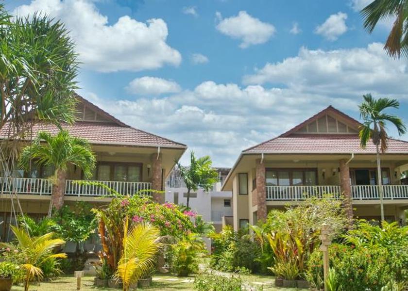  Praslin Island 