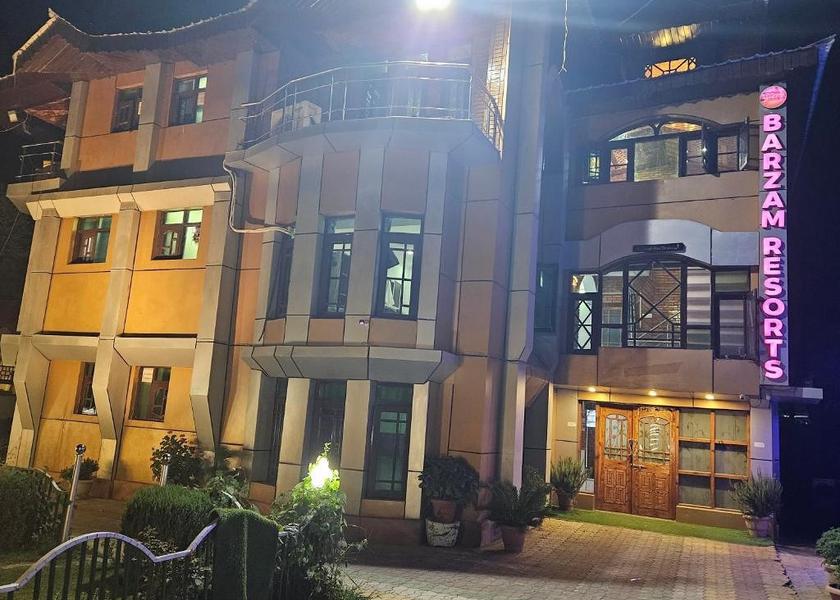 Jammu and Kashmir Srinagar Hotel Exterior