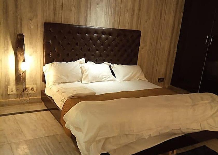 Uttar Pradesh Noida Room