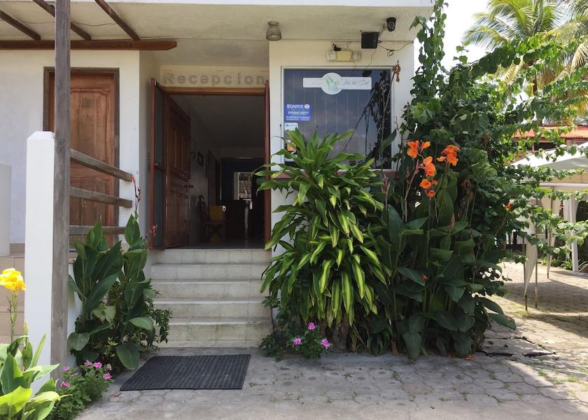 Esmeraldas Tonchigüe Interior entrance