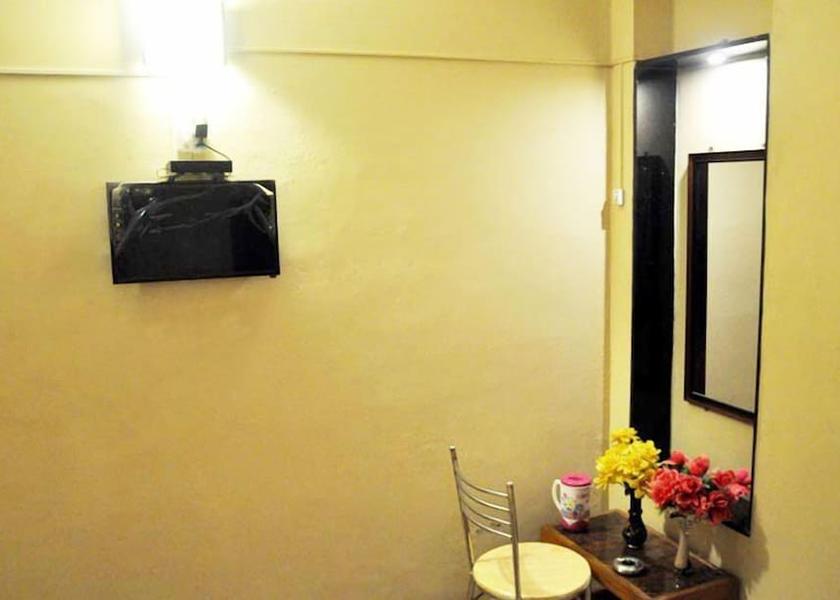Tamil Nadu Uthamapalayam Room