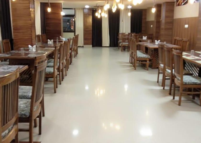 Uttar Pradesh Etawah Food & Dining