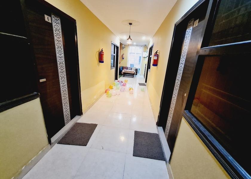 Uttar Pradesh Noida Lobby