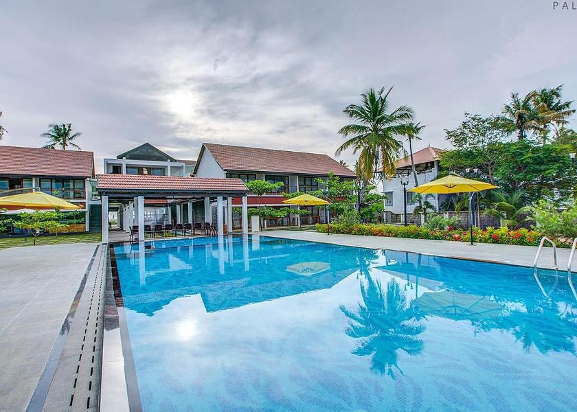 Kerala Kochi Pool
