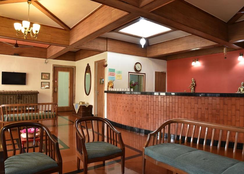 Maharashtra Karjat Lobby