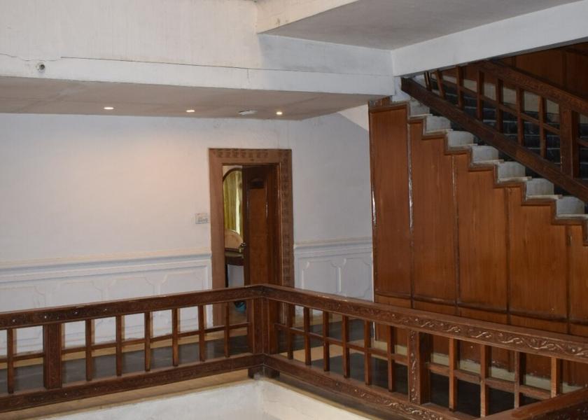 Himachal Pradesh Chintpurni Public Areas