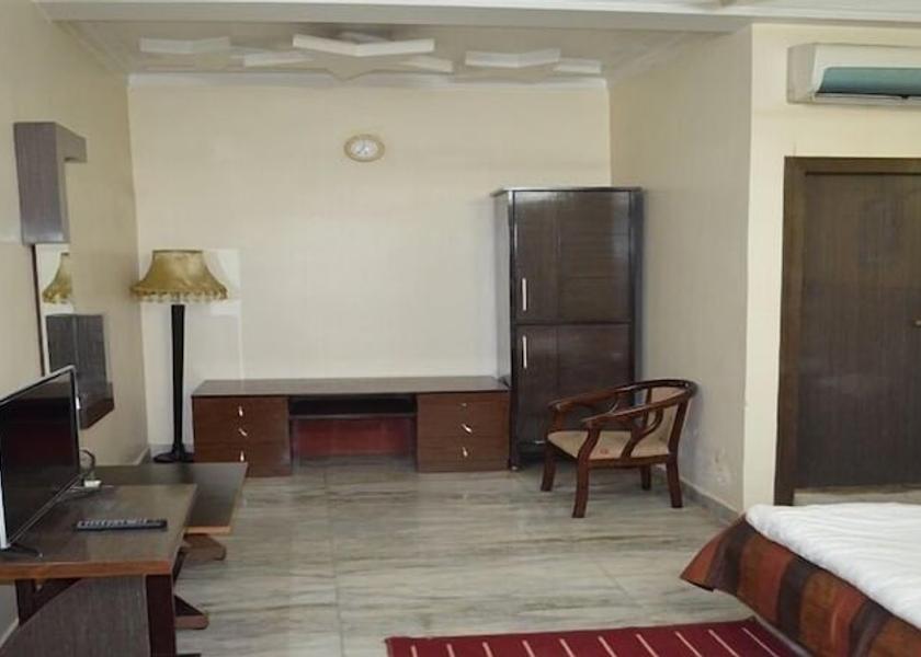 Jharkhand Pakur Room