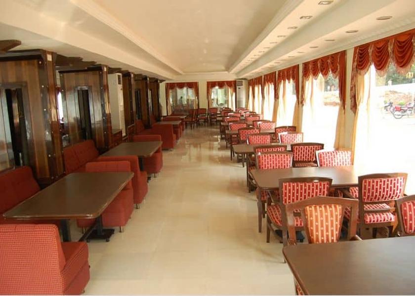 Andhra Pradesh Annavaram Food & Dining