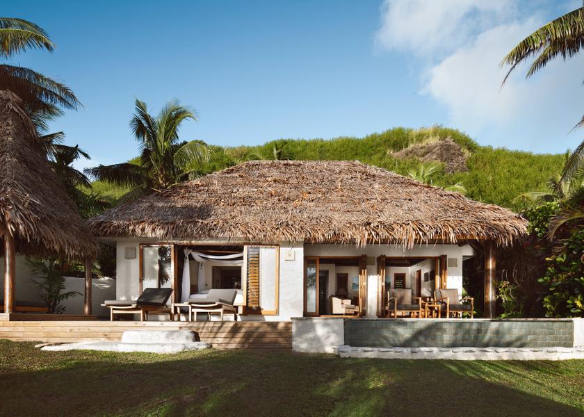 Western Division Tokoriki Island Hotel