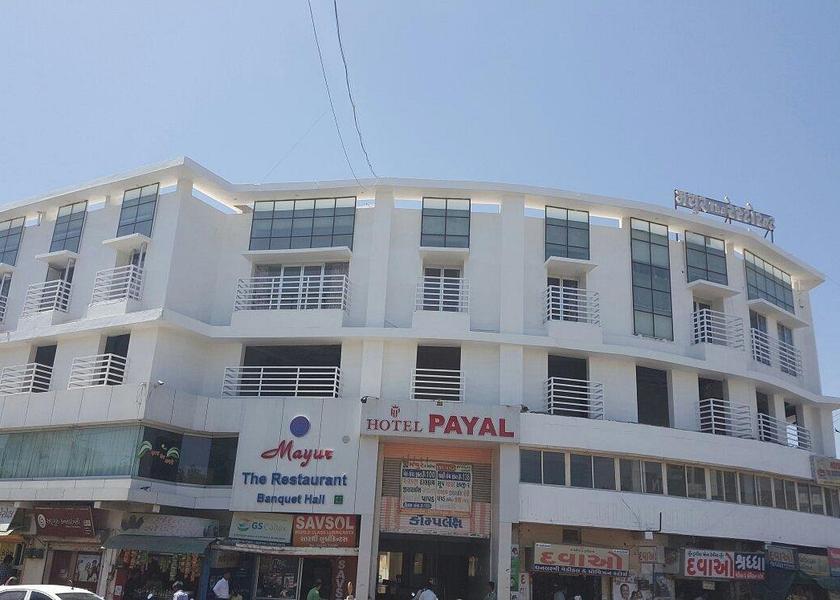 Gujarat Himatnagar Hotel Exterior