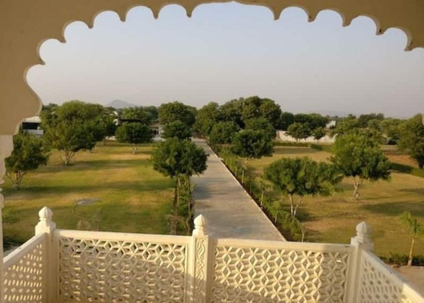 Rajasthan Bandikui View from balcony