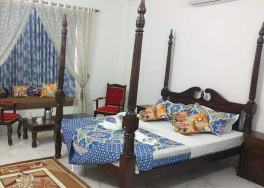 Rajasthan Bandikui Deluxe Room
