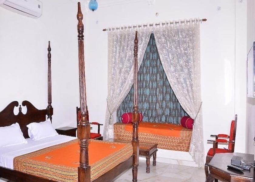 Rajasthan Bandikui Deluxe Room