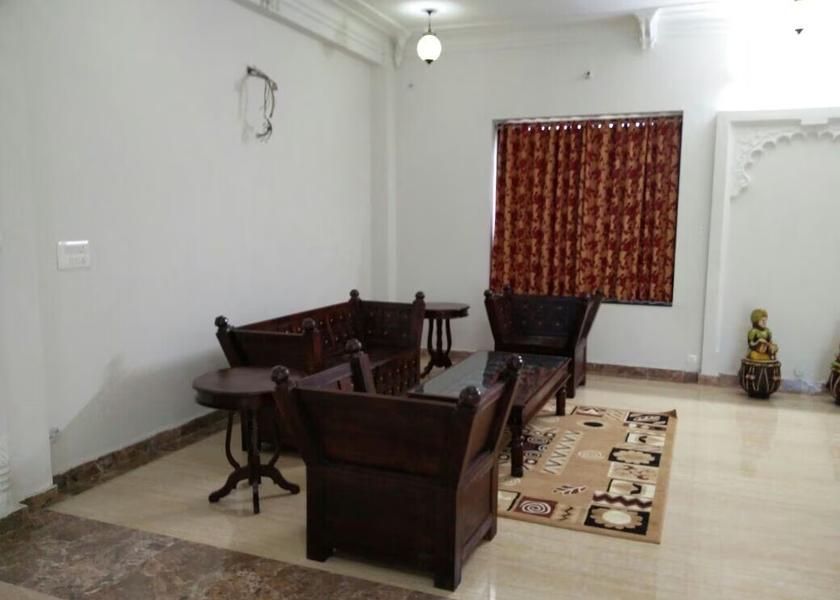 Rajasthan Bandikui Public Areas