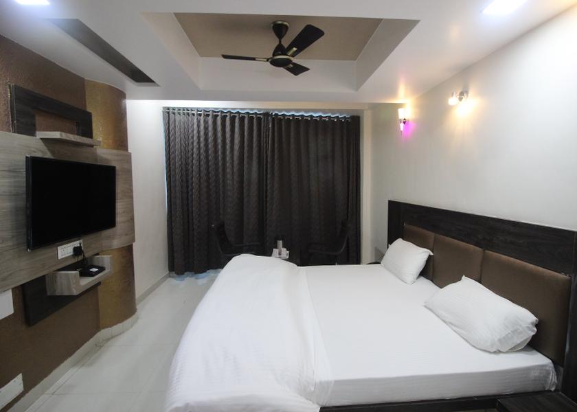 Gujarat Ambaji SUPERIOR AC ROOM